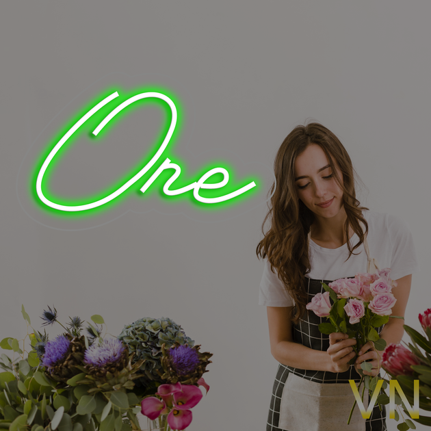 Неонова вивіска "One" 50х29 см 500 - Фото 3 Неонова вивіска "One" 50х29 см 500 - изображение 3