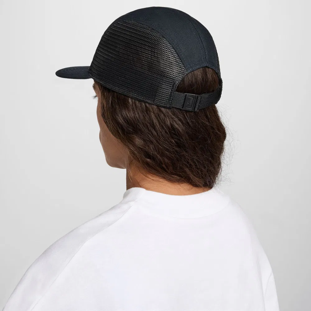 Бейсболка Jordan U FLY CAP JUMPMAN Чорний M-L (7dFV5304-011 M-L) - зображення 3