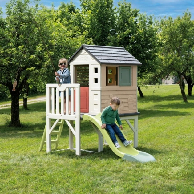Дитячий садовий будиночок SMOBY LIFE на ніжках з гіркою та вирандою 2+ - Фото 4 Дитячий садовий будиночок SMOBY LIFE на ніжках з гіркою та вирандою 2+ - изображение 4