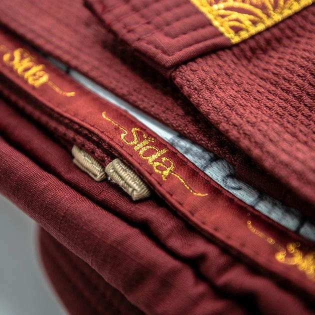 Женское кимоно Fairtex BJJ4 Gi Sida Burgundy (BJJ4-BUR-A4) - Фото 10 Женское кимоно Fairtex BJJ4 Gi Sida Burgundy (BJJ4-BUR-A4) - изображение 10