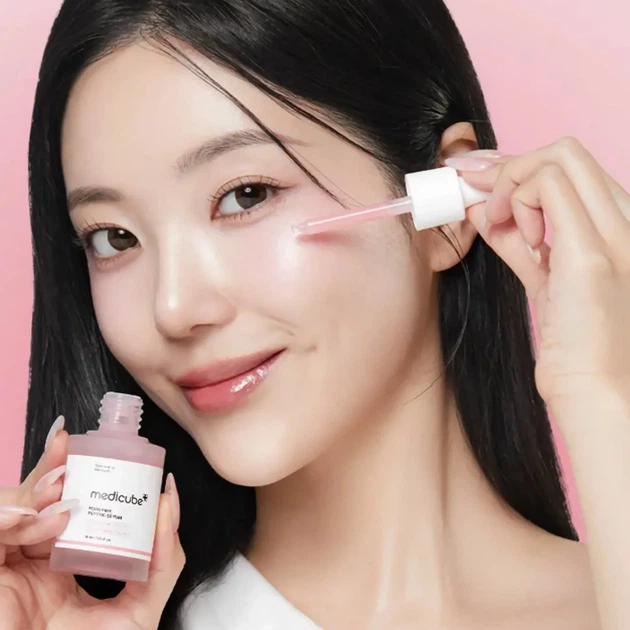 Відновлювальна сироватка з полінуклеотидами та пептидами Medicube PDRN Pink Peptide Serum, 30 мл - зображення 2