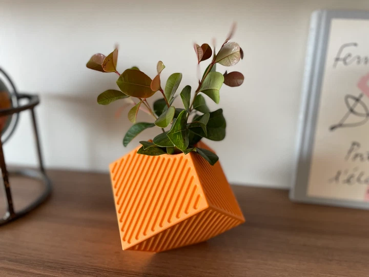 Дизайнерське кашпо для рослин із геометричним візерунком «Diagonal Cube». Aivory - Фото 2 Дизайнерське кашпо для рослин із геометричним візерунком «Diagonal Cube». Aivory - изображение 2
