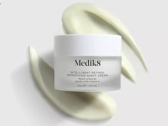 Intelligent retinol smoothing night cream Відновлюючий та живильний нічний крем з 0,2% вітаміну А Medik8 50ml - Фото 2 Intelligent retinol smoothing night cream Відновлюючий та живильний нічний крем з 0,2% вітаміну А Medik8 50ml - изображение 2