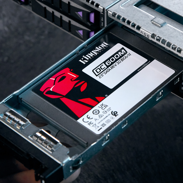 Dysk SSD Kingston Enterprise DC600ME 480GB TCG Opal 2.5" SATAIII 3D TLC (SEDC600ME/480G) - obraz 5