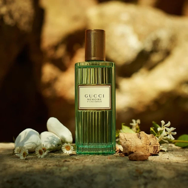 新品未使用　GUCCI MÉMOIRE D'UNE ODEUR オードパルファム Gucci Memoire D'Une Odeur парфюмированная вода для женщин