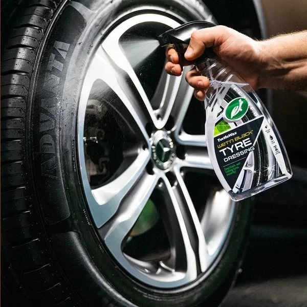 Полироль для шин и пластика Turtle Wax Wet’n’Black 500 мл, средство для чернения резины авто, эффект мокрого блеска и защита - изображение 6