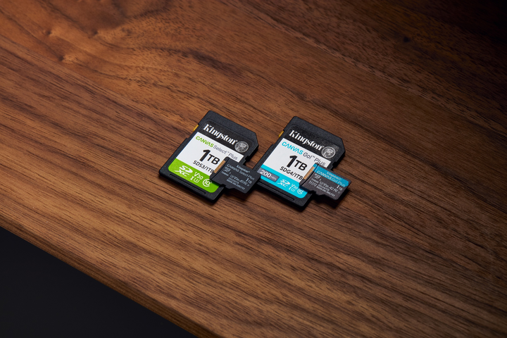 Карта пам'яті Kingston Canvas Select Plus Gen3 microSDXC 128GB Class 10 UHS-I U1 V10 A1 + SD-adapter (SDCS3/128GB) - зображення 4