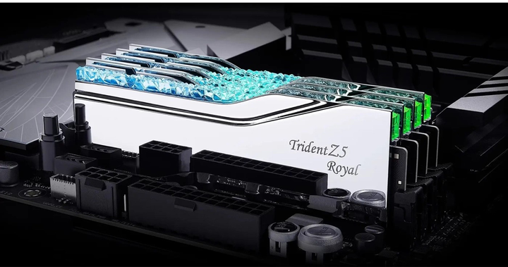 Pamięć RAM G.Skill DDR5-6400 98304MB PC5-51200 (Kit of 2x49152MB) Trident Z5 Royal White (F5-6400J3239F48GX2-TR5S) - obraz 7