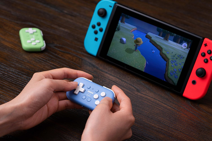 Бездротовий геймпад 8BitDo Micro Bluetooth Gamepad Blue (RET00384) - зображення 9
