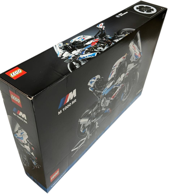 Zestaw klockow LEGO Technic BMW M 1000 RR 1920 elementow (42130) (955555911343380) - Outlet - obraz 4
