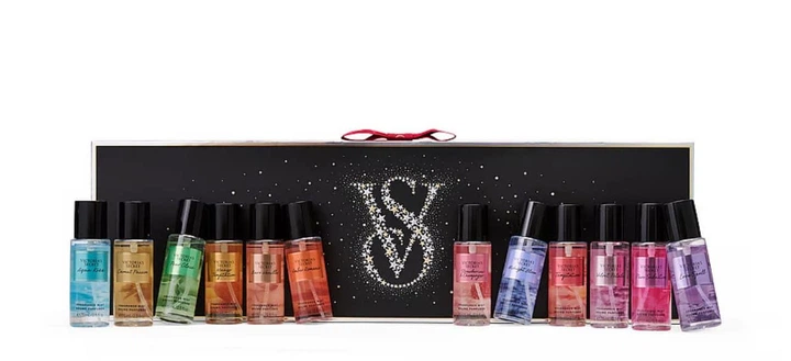 Подарунковий набір із 12 міні-спреїв по 75 мл Victoria's Secret Ultimate Mist Discovery Gift Set - Фото 1 Подарунковий набір із 12 міні-спреїв по 75 мл Victoria's Secret Ultimate Mist Discovery Gift Set - зображення 1