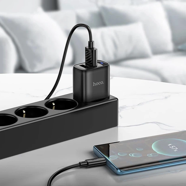Блок питания Hoco C141A, 2 порта USB-A, 10.5Вт, сетевой адаптер с LED, черный - Фото 4 Блок питания Hoco C141A, 2 порта USB-A, 10.5Вт, сетевой адаптер с LED, черный - изображение 4