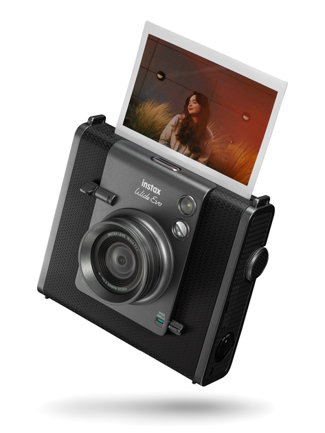 Aparat do natychmiastowego drukowania Fujifilm Instax Wide EVO Black (4547410543377) - obraz 16