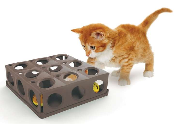 Игрушка для котов "Tricky" два мяча 25x25x9 см, коричневый - Фото 1 Игрушка для котов "Tricky" два мяча 25x25x9 см, коричневый - изображение 1