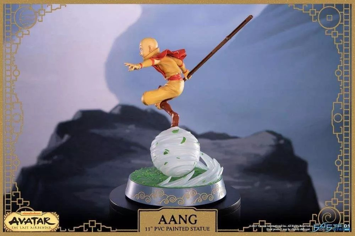 Фігурка First 4 Figures Avatar: The Last Airbender Aang 27 см (5060316624777) - зображення 5