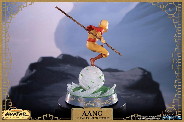 Фігурка First 4 Figures Avatar: The Last Airbender Aang 27 см (5060316624777) - зображення 6
