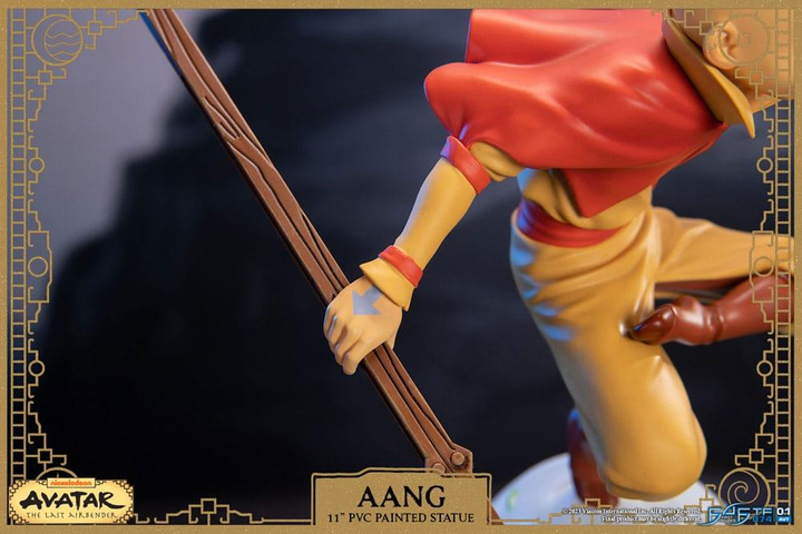 Фігурка First 4 Figures Avatar: The Last Airbender Aang 27 см (5060316624777) - зображення 9