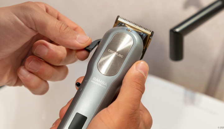 Maszynka do strzyżenia włosów Cecotec Bamba PrecisionCare Proclipper Titanium Go (4218) - obraz 5