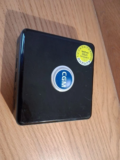 Неттоп Intel NUC NUC8BEK USFF / Intel Core i5-8259U (4 (8) ядра по 2.3 - 3.8 GHz) / 16 GB DDR4 / 256 GB SSD M.2 / Intel Iris Plus Graphics 655 / USB 3.1 / HDMI / Wi-Fi б/у - изображение 5