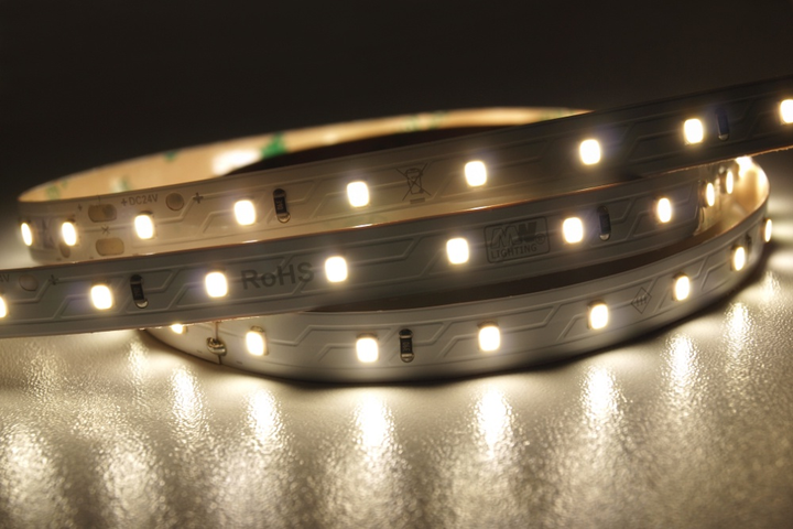Tasma LED MW Lighting UHQ 6 W/m 24V 64LED 4000K CRI90 5m (5902135123102) - obraz 2