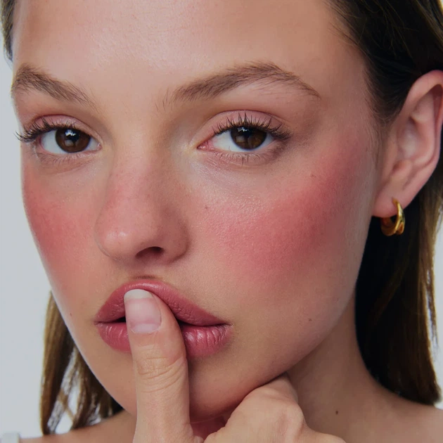 Кремовые румяна Rhode "Sleepy girl" Pocket blush - изображение 4