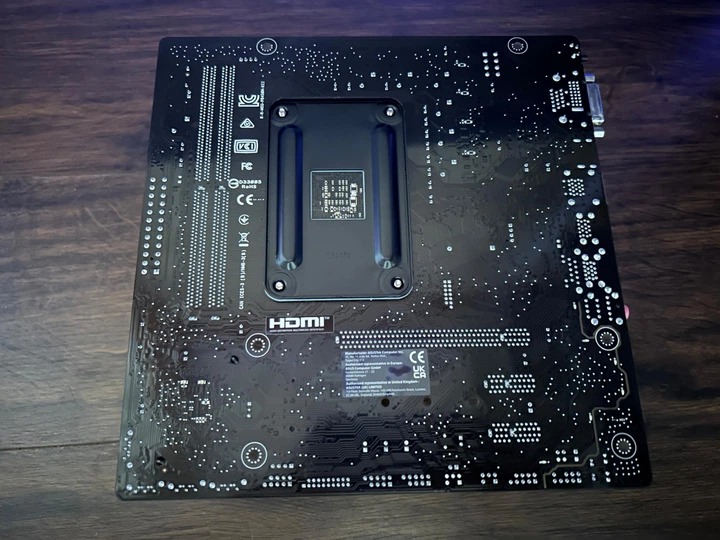 Игровой комплект Материнская плата B450M + AMD Ryzen 5 2600 + 16GB