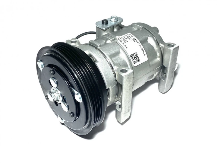 Компрессор кондиционера Geely MK/MK2/MK Cross KLM 1018002690