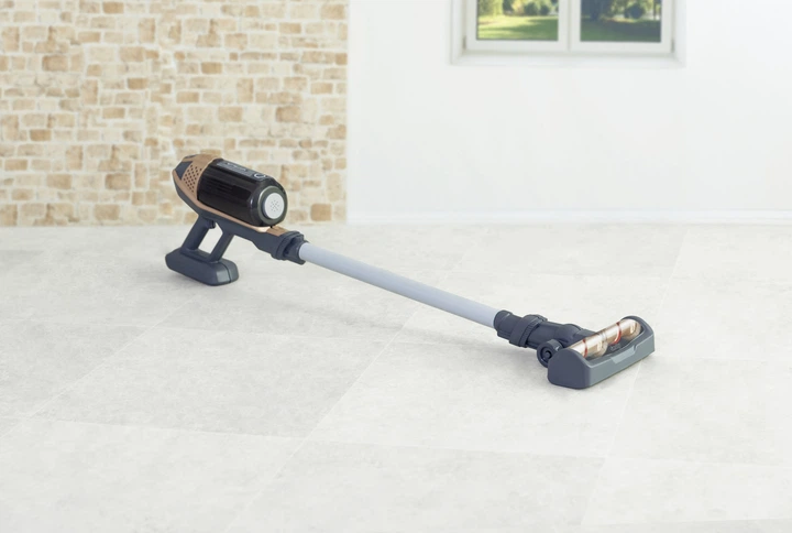 Пилосос Smoby Toys Ровента Х-Форс зі звуковим та світловим ефектом (7600330223) (3032163302230) - зображення 11