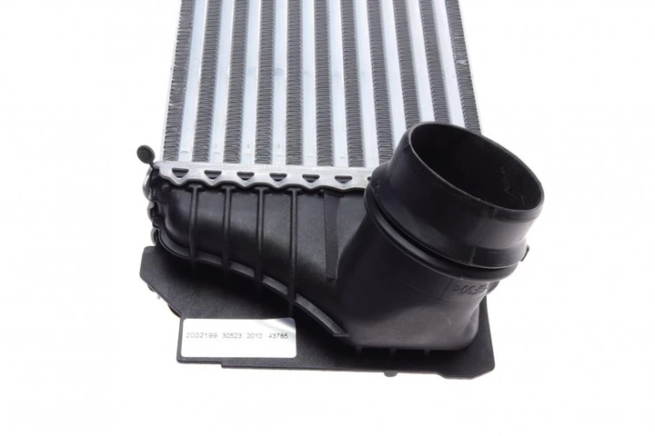 Інтеркулер NRF 30523 BMW 5 Series, 7 Series 17517805629, 17117805629, 7805629 - зображення 3