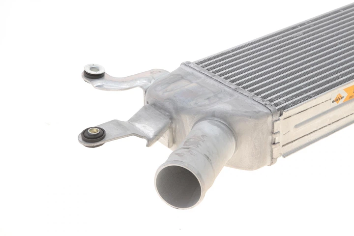 Радіатор інтеркулера Citroen C-crosser/Peugeot 4007/Mitsibishi Outlander II 2.2 HDi 06-13 309042 NRF - изображение 8