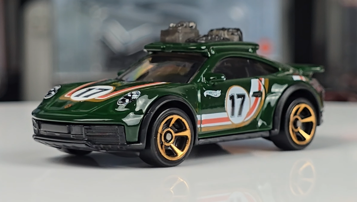ゆいどーるページ Машинка Базовая Hot Wheels Porsche 911 Rallye Safari 1:64 HYW87