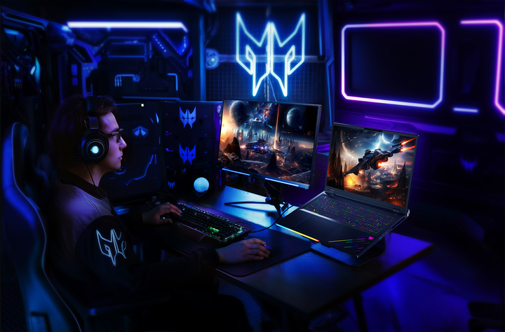 Ноутбук Acer Predator Helios 18 AI PH18-73-96KF (NH.QVWEU