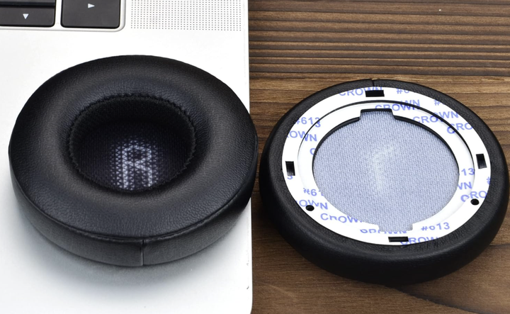 Амбушури для навушників JBL E35, E45bt, C45bt black чорні - Фото 2 Амбушури для навушників JBL E35, E45bt, C45bt black чорні - зображення 2