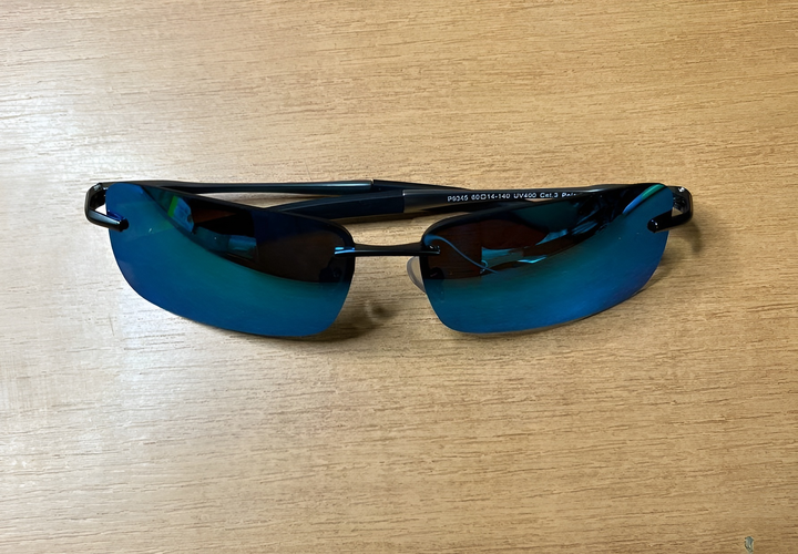 Модные мужские солнцезащитные очки 2025 polarized blue солнечные защитные UV400 поляризационные антибликовые для рыбалки отдыха авто polaroid от солнца стильные квадратные полароид темно-серая оправа голубые линзы в комплекте твердый футляр - Фото 2 Модные мужские солнцезащитные очки 2025 polarized blue солнечные защитные UV400 поляризационные антибликовые для рыбалки отдыха авто polaroid от солнца стильные квадратные полароид темно-серая оправа голубые линзы в комплекте твердый футляр - изображение 2