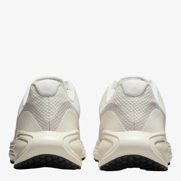 Жіночі кросівки для бігу Nike Revolution 8 HJ8485-103 41 (9.5US) 26.5 см Молочні (197862878479) - Фото 4 Жіночі кросівки для бігу Nike Revolution 8 HJ8485-103 41 (9.5US) 26.5 см Молочні (197862878479) - зображення 4