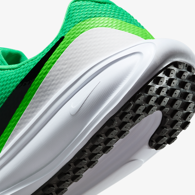 Мужские кроссовки для бега Nike Revolution 8 HJ9198-301 40.5 (7.5US) 25.5 см Зеленые (197862889710) - изображение 8