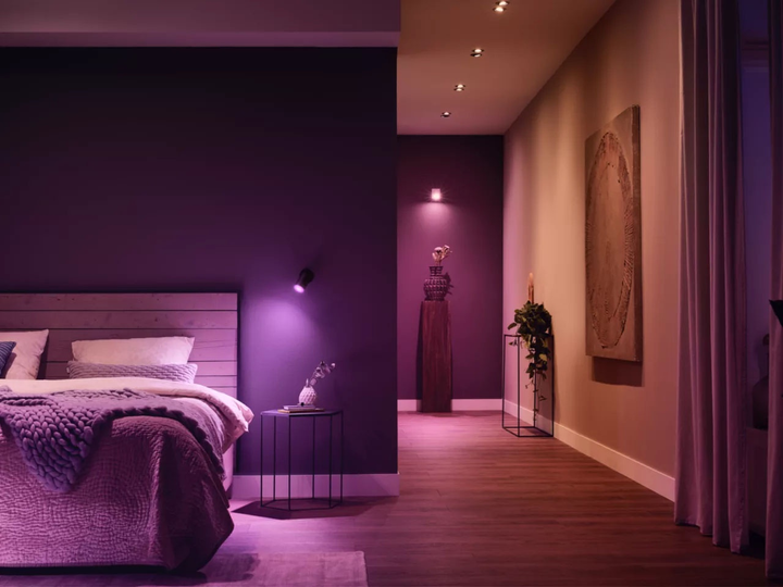 Żarówka LED Philips Hue White and color ambiance Inteligentny reflektor punktowy GU10 (8720169229754) - obraz 8