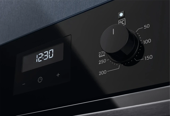 Духовка електрична Electrolux EOD3C70TK - Фото 4 Духовка електрична Electrolux EOD3C70TK - изображение 4