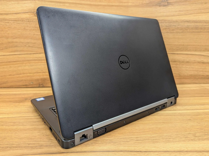 Нетбук Dell Latitude E5270 / 12.5" (1366x768) TN / Intel Core i5-6200U (2 (4) ядра по 2.3 - 2.8 GHz) / 8 GB DDR4 / 240 GB SSD / Intel HD Graphics 520 / WebCam / Windows 10 б/у - изображение 7