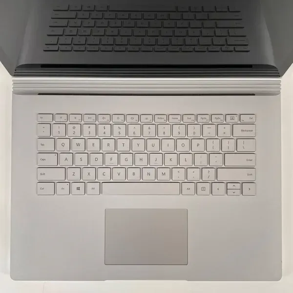 Ноутбук-трансформер Б-класс Microsoft Surface Book 2 / 15" (3240x2160) IPS Touch / Intel Core i7-8650U (4 (8) ядра по 1.9 - 4.2 GHz) / 16 GB DDR3 / 512 GB SSD / nVidia GeForce GTX 1060, 6 GB GDDR5, 192-bit / USB Type-C б/у - изображение 3
