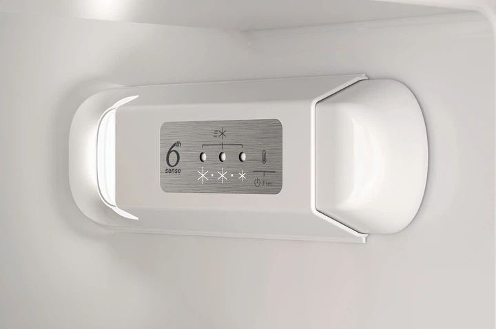 Холодильник Whirlpool WHC18D011C1SF – фото, отзывы, характеристики