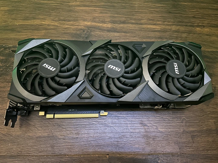 Відеокарта RTX 3090 24GB MSI VENTUS 3X OC (GeForce RTX 3090 VENTUS 3X 24G OC) Б/В - зображення 2