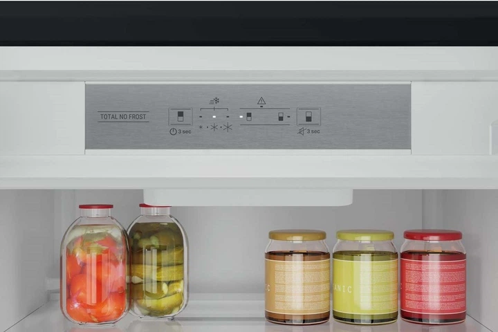 Холодильник Hotpoint-Ariston HAC20T321 - изображение 12