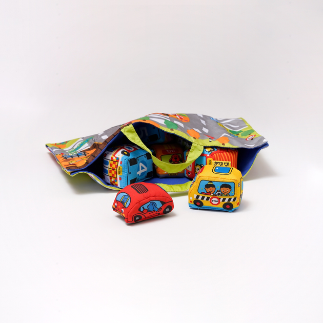 Mata do zabawy K's Kids Cars in Town z miękkimi autkami (489249310699) - obraz 3