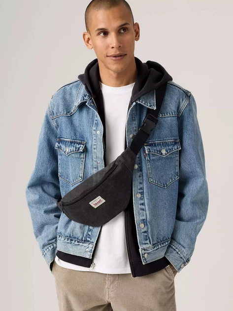 Сумка на пояс бананка тканинна Levi`s 004C8-0001 Чорна (7626725919538/5401030677296) - зображення 2