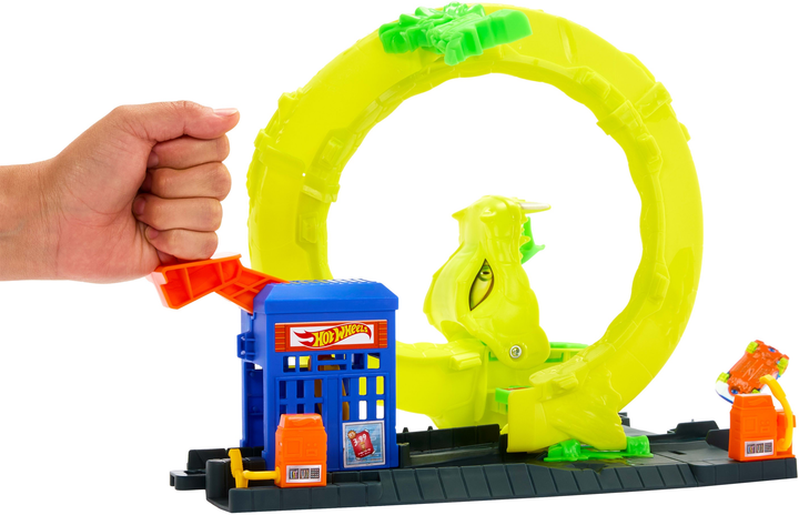 Ігровий набір Hot Wheels Спіральна атака Змії серії Небезпечні створіння (JBM63) (0194735264063) - зображення 6