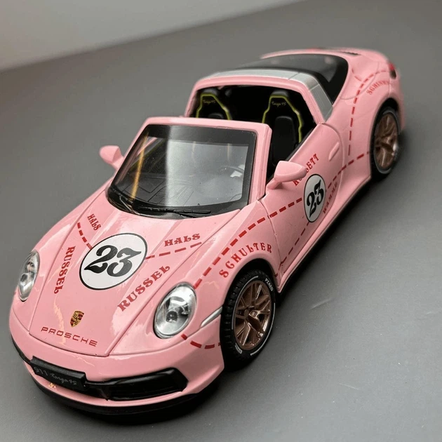 Машинка металлическая Porsche 911 Targa 4S кабриолет розовый 1:32