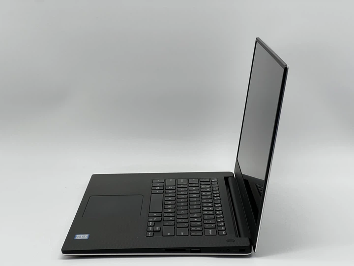 Ноутбук Dell XPS 15 9560 / 15 IPS 1920x1080 60Гц / i7-7700HQ / 16GB / 480GB / NVIDIA GeForce GTX 1050 / [DLLXPS159560I7105048016 - Фото 4 Ноутбук Dell XPS 15 9560 / 15 IPS 1920x1080 60Гц / i7-7700HQ / 16GB / 480GB / NVIDIA GeForce GTX 1050 / [DLLXPS159560I7105048016 - зображення 4