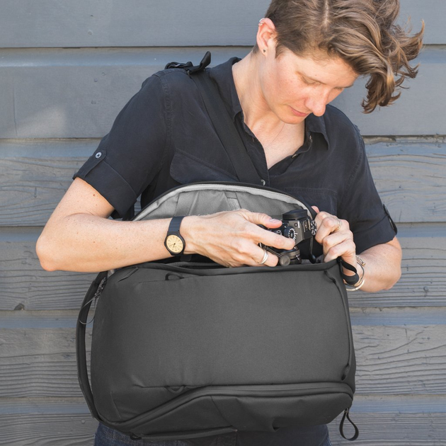 Plecak na laptopa Peak Design Everyday Backpack Zip 15L 13.3" Black (BEDBZ-15-BK-2) - obraz 11