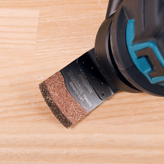 Brzeszczot do pił wgłębnych i segmentowych Makita HM BLADE 32 TMA075 GRIT 50 SL (88381536585) - obraz 4